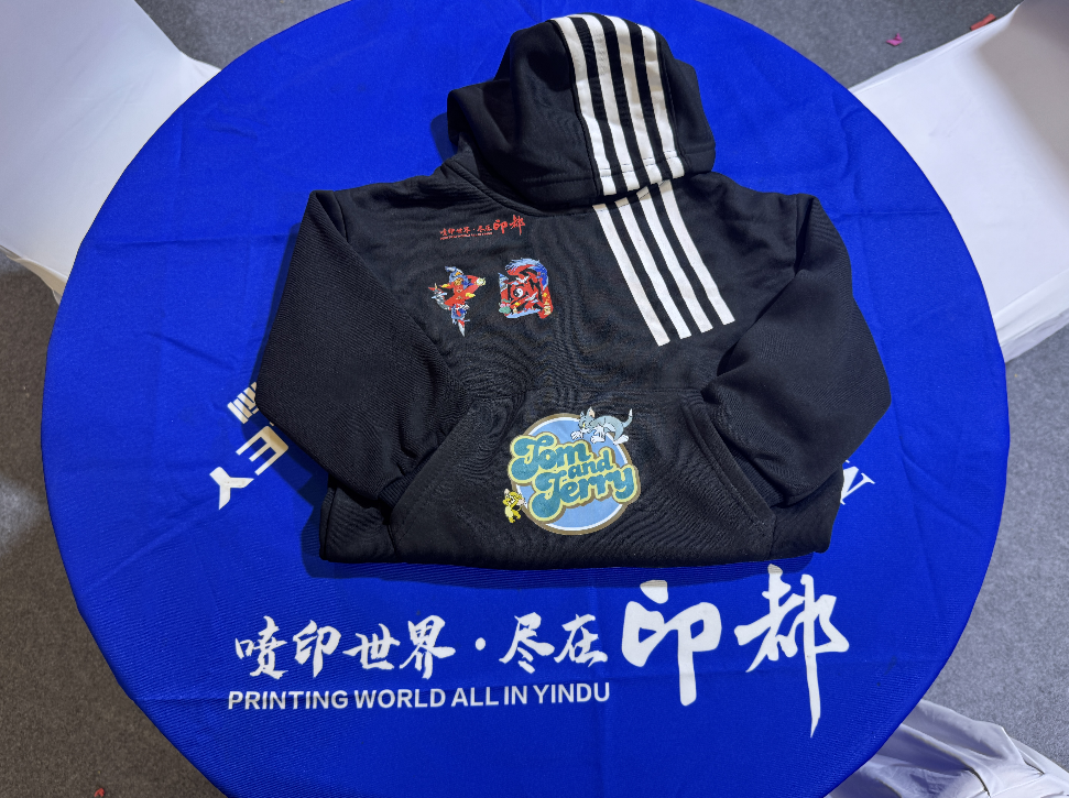 2070-3烫画机：革新喷印技术，引领行业新风尚